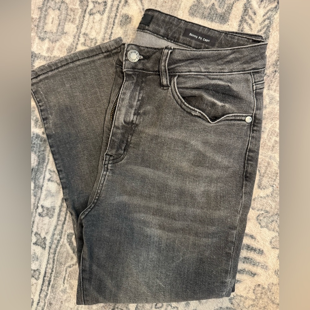 Judy Blue Charcoal Capri Jeans
